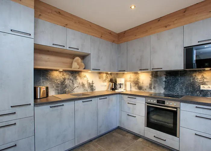 アパート Lutz プルツ