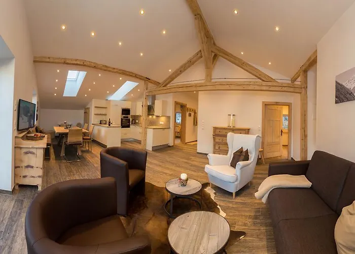 アパート Lutz プルツ