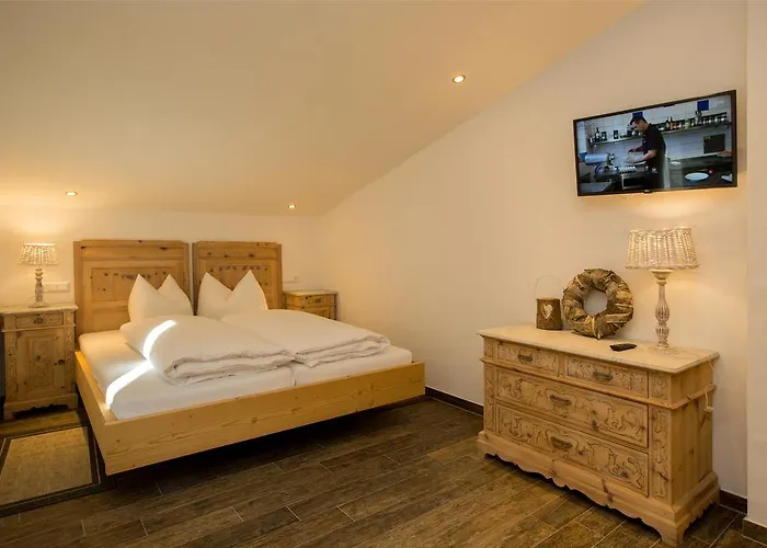 Lutz アパート プルツ