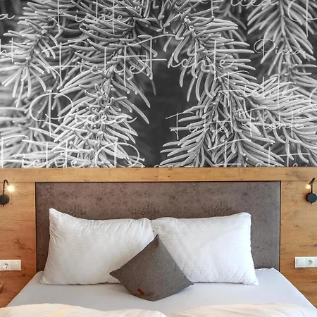 Lutz דירה פרוץ